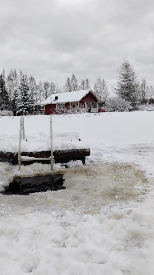 Hannunluhdan Lomamoekit Karijoki Exterior foto