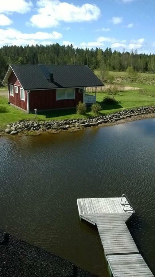 Hannunluhdan Lomamoekit Karijoki Exterior foto