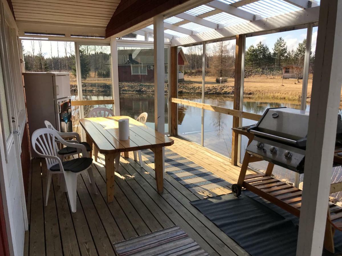 Hannunluhdan Lomamoekit Karijoki Exterior foto